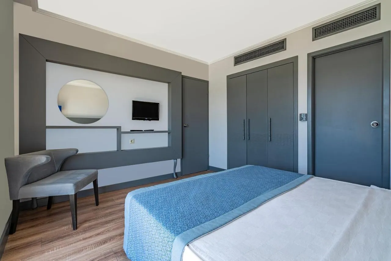 Sisushotel Çeşme Turcja