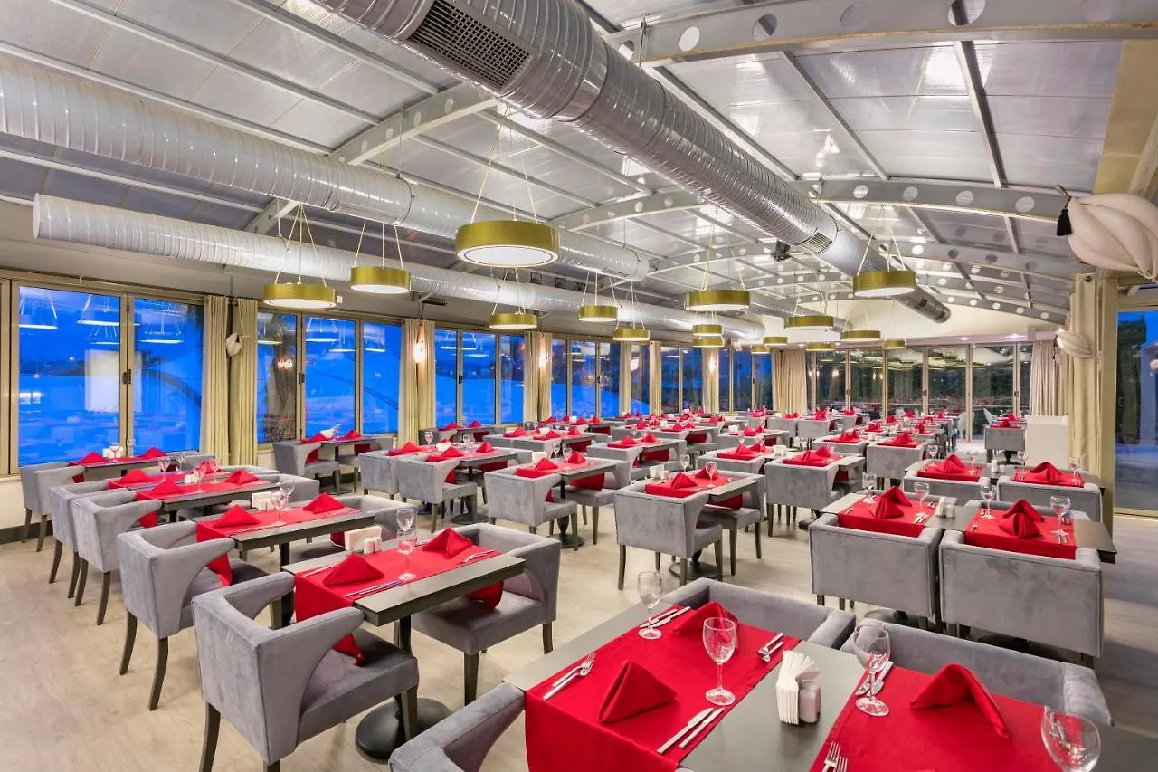 Hotel Sisushotel Çeşme